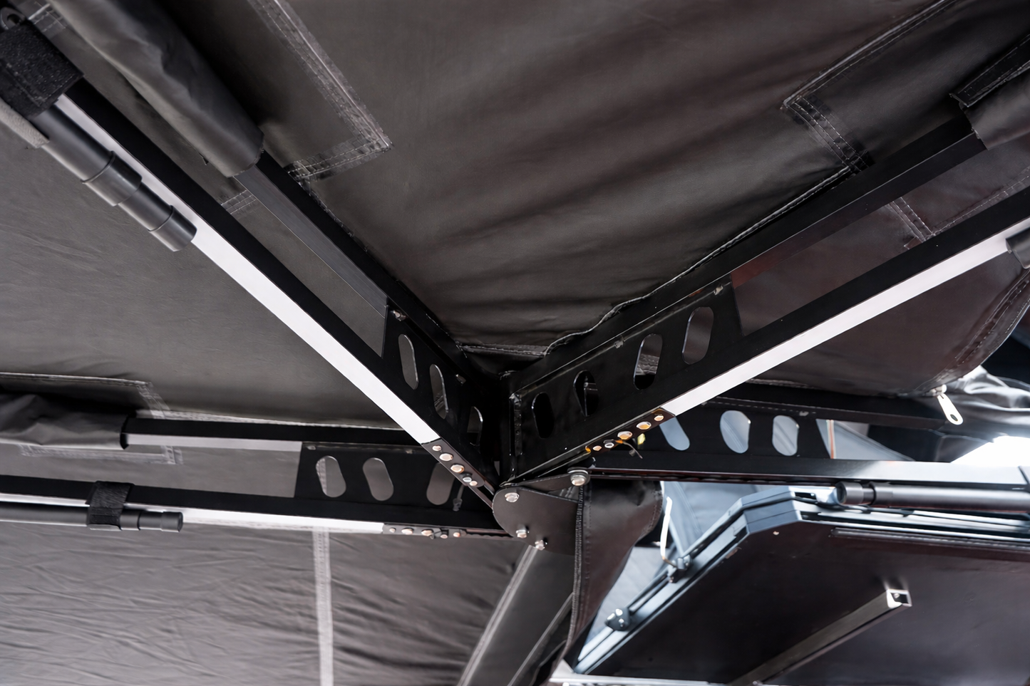 WTF 4X4 270 Plus Awning (Pre Order $200 Deposit)